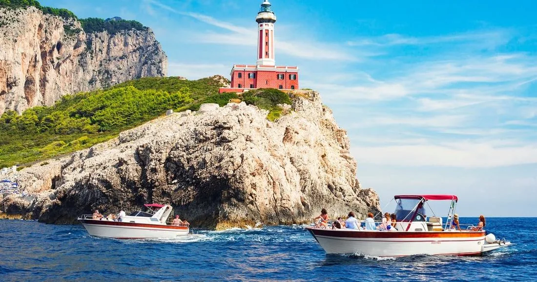 Da Sorrento: Gita in Barca all'Isola di Capri con Transfer