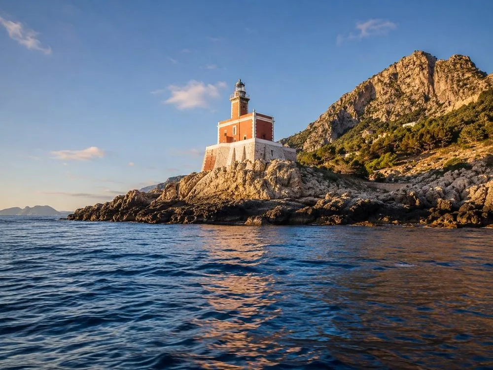 Il faro di Punta Carena sulla punta sud-occidentale di Capri